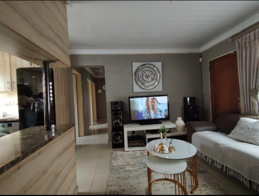 3 Bedroom Property for Sale in Seraleng North West